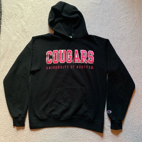 Champion Jackets & Blazers - UOH Champion Hoodie Sz M